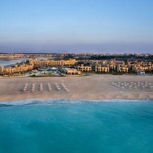Hotel Sofitel Ras Al Khaimah Al Hamra Beach Resort cazare Al Hamra Village