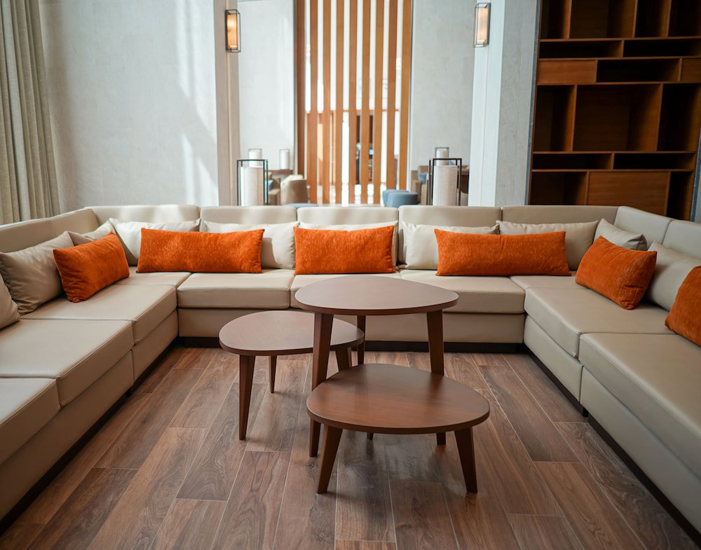 Staybridge Suites Dubai Al-Maktoum Airport By Ihg