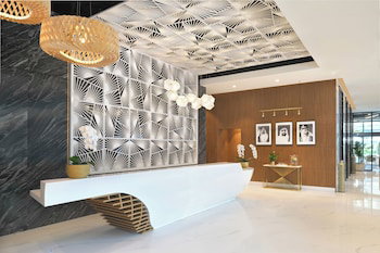 Adagio Premium The Palm