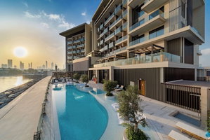 Hotel Hyatt Centric Jumeirah Dubai cazare The Palm Jumeirah