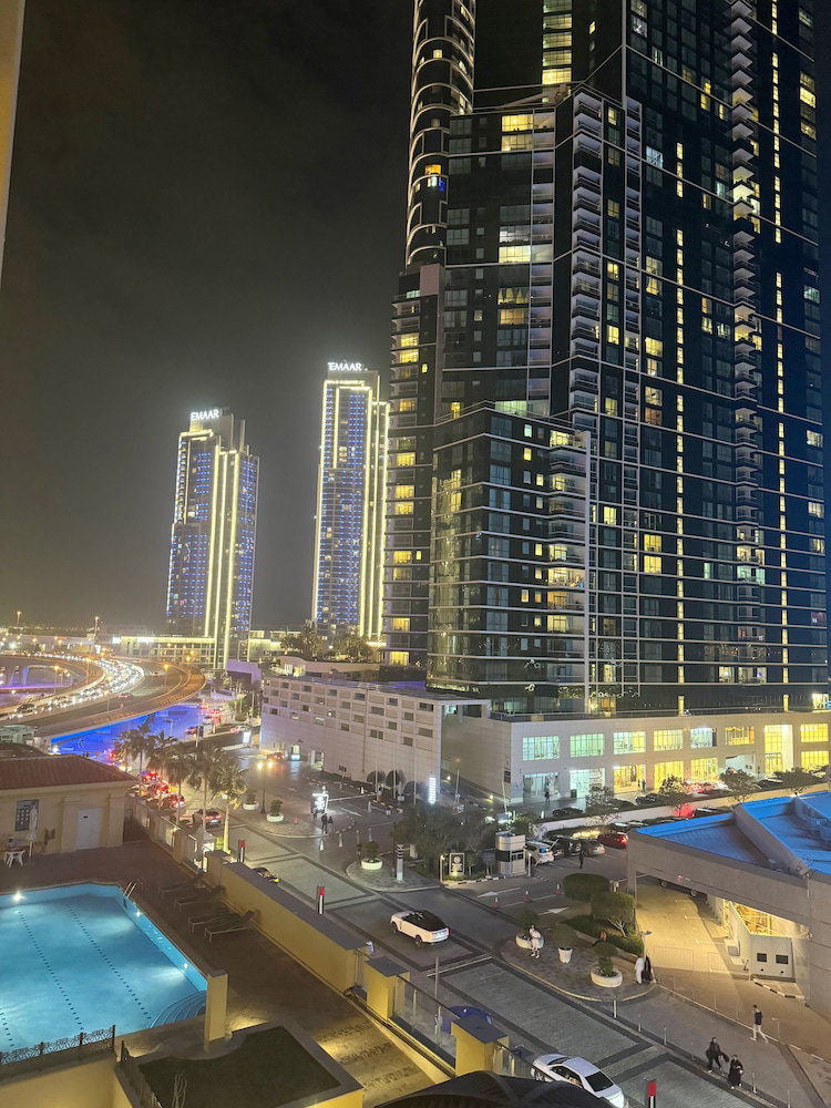 Hotel Royal Beach Residences