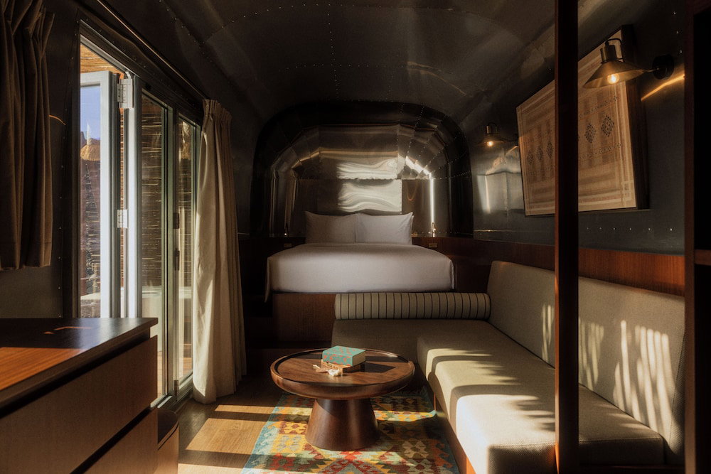 Caravan Hatta By Our Habitas
