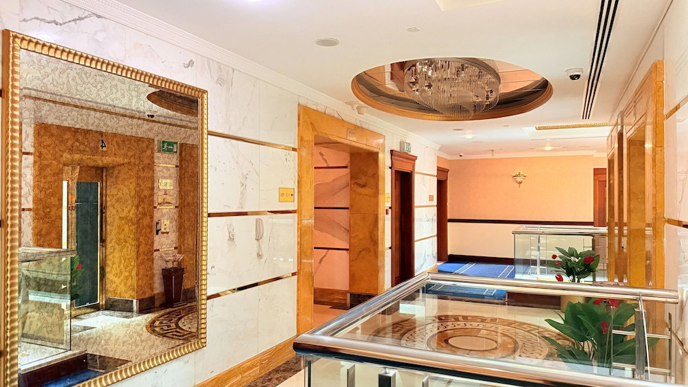 Sunday Hotel Al Barsha Dubai Mall Of The Emirates