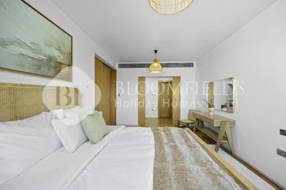 Hotel 1011 Bloomfields1Br Al Nada Raha Beach
