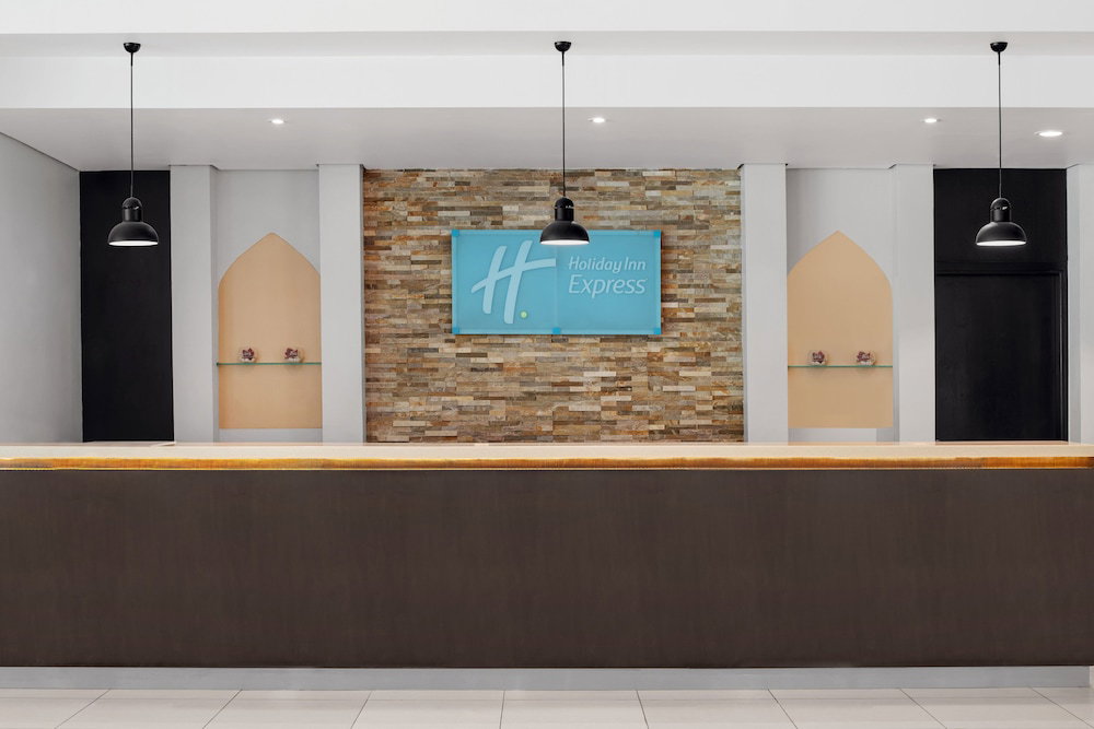 Holiday Inn Express Dubai, Internet City By Ihg
