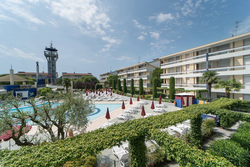 Aparthotel & Villaggio Planetarium Resort