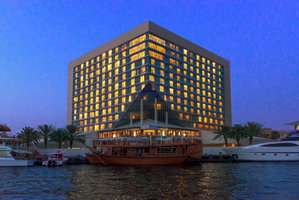 Hotel Sheraton Dubai Creek Hotel & Towers cazare Sharjah