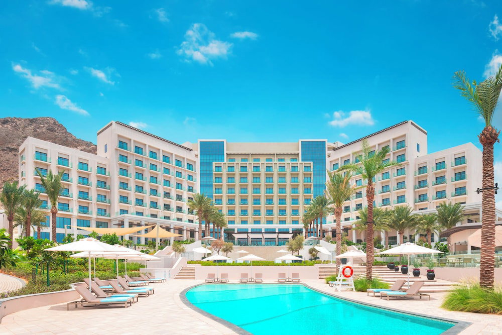 Bloomfield 2Br Address Beach Resort