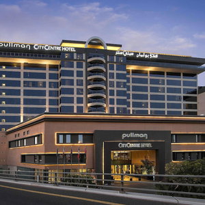 Hotel Pullman Dubai Creek City Centre cazare Sharjah