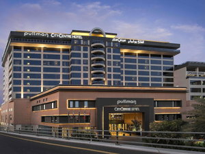 Hotel Pullman Dubai Creek City Centre cazare Sharjah
