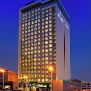 Hotel Park Regis Kris Kin Hotel Dubai cazare Sharjah