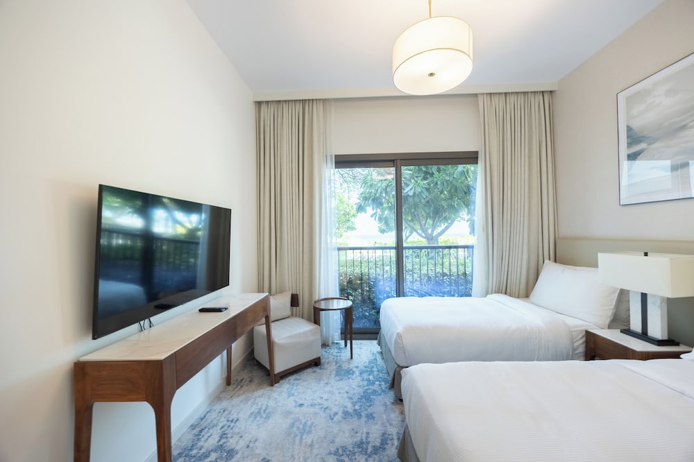 Bloomfields 3Br Plus Maids - The Address