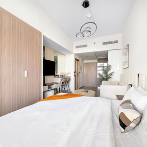 Hotel St 435 Azizi 35 cazare Zayed City
