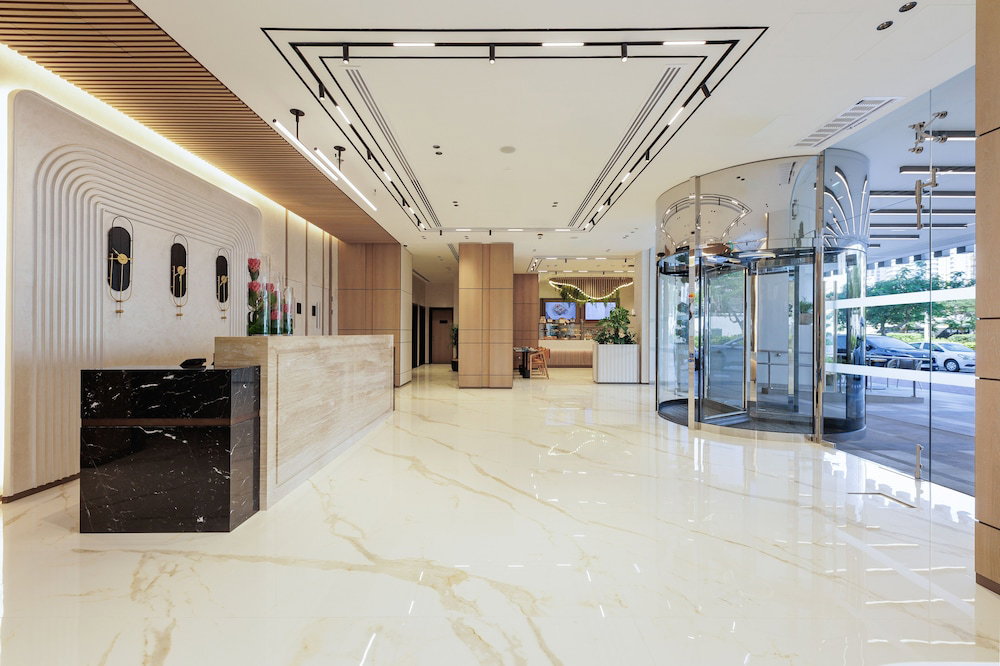 Holiday Inn Dubai Jumeirah Village Circle By Ihg