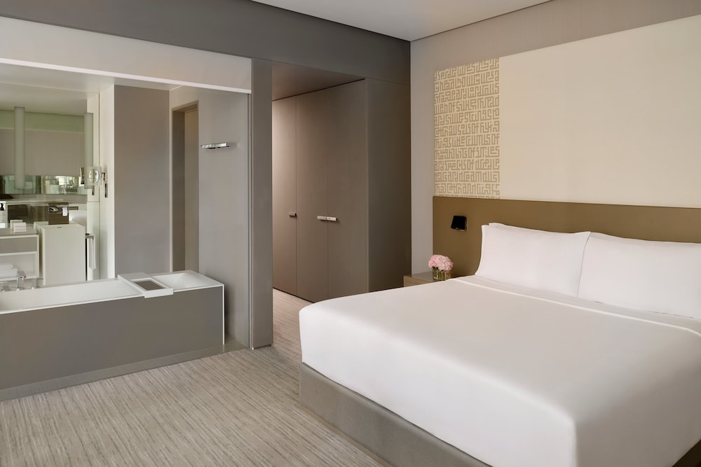 Intercontinental Dubai Marina By Ihg