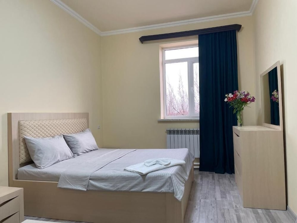 Hotel Ruz & Arian Near Zvartnots Airport