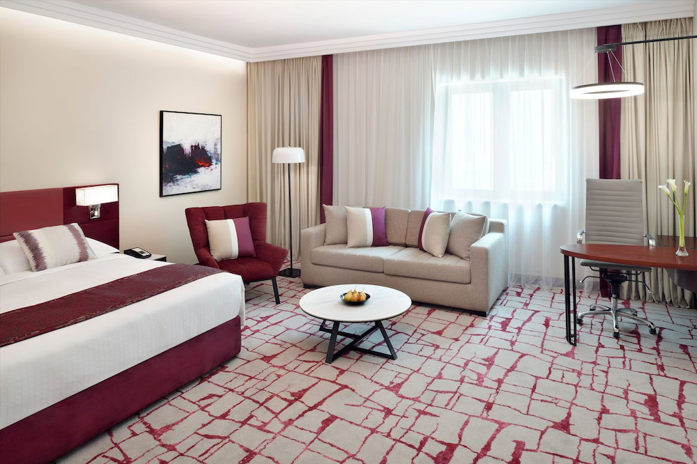 Mövenpick Hotel & Apartments Bur Dubai