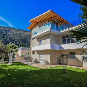 Hotel Apartments Luxury Mimani 2 cazare Velabisht