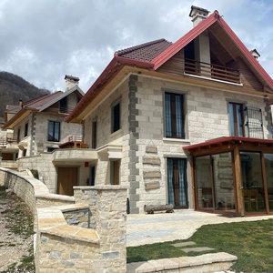 Hotel Joen Village cazare Stebleve