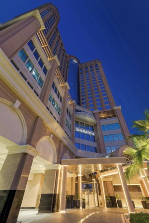 Hotel Sheraton Mall Of The Emirates Hotel, Dubai cazare The Palm Jumeirah