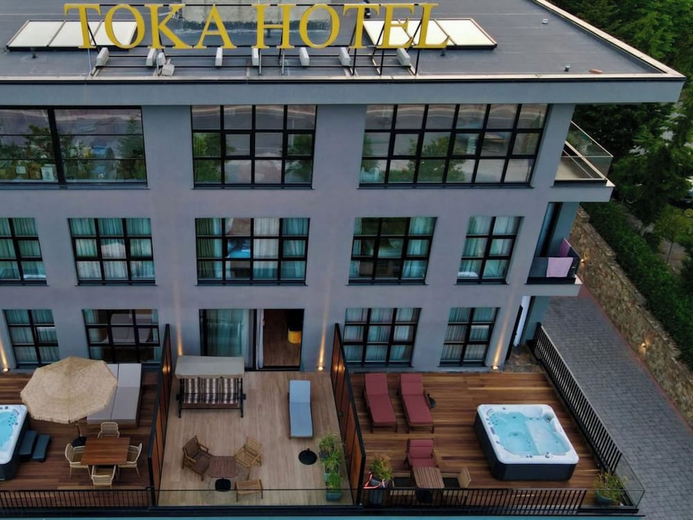 Hotel Toka Hotel Restaurant
