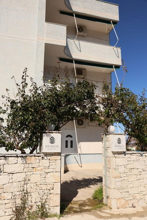 Hotel Michelle Apartments cazare Ksamil