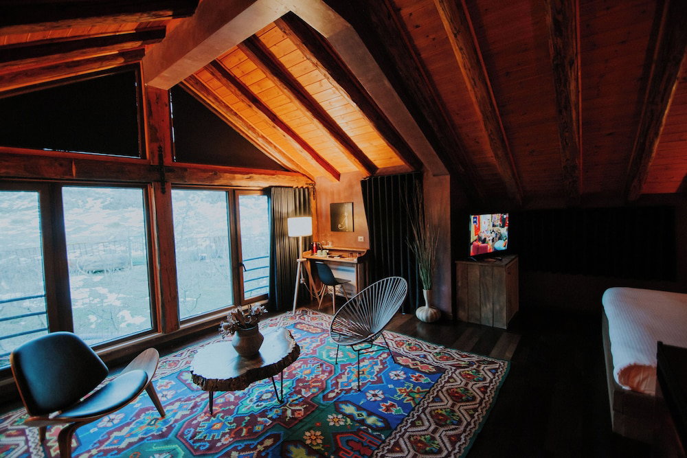 Hotel Dim's Hotel