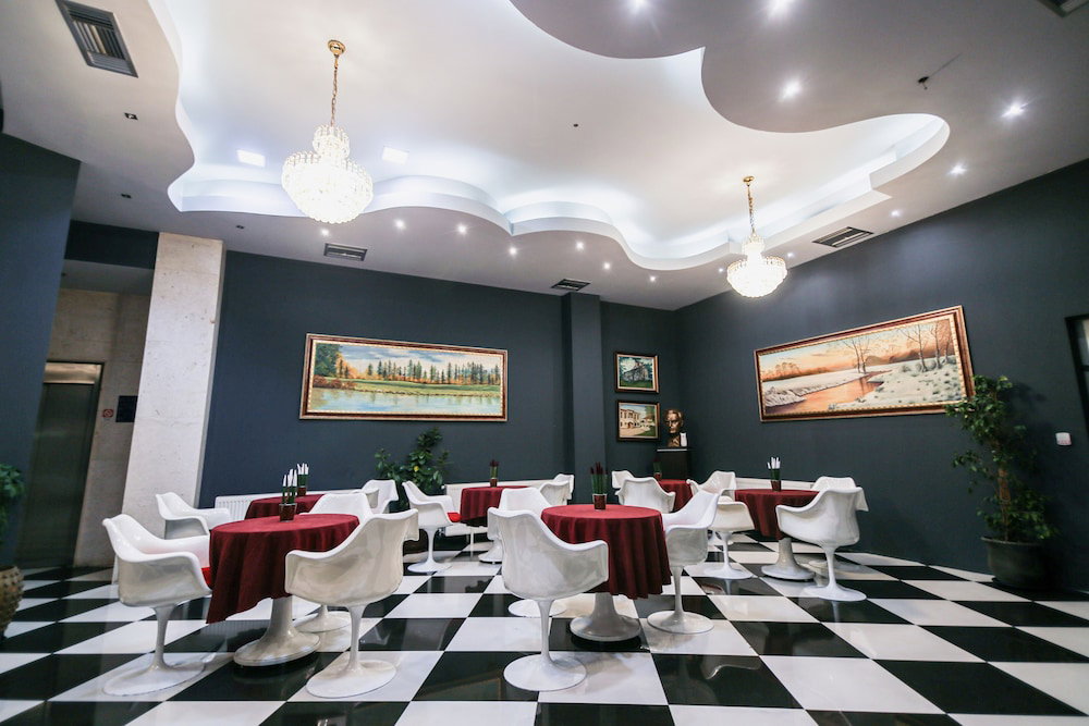 Hotel Kocibelli Pool Spa
