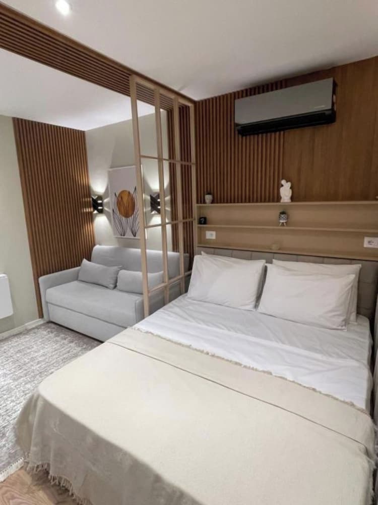 Tirent Apartment-Studio Central