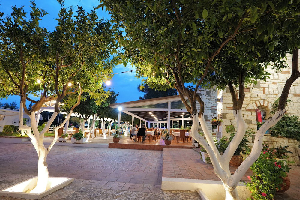 Hotel Nika Hotel Rradhime
