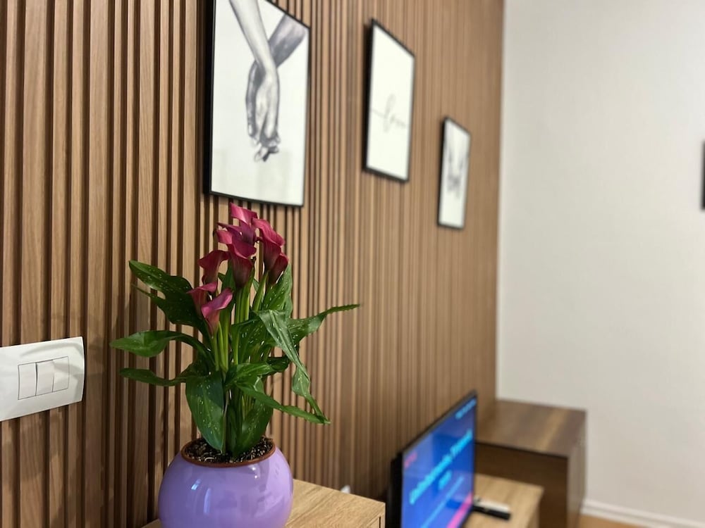 Hotel Tirana Budget Retreat Hotel