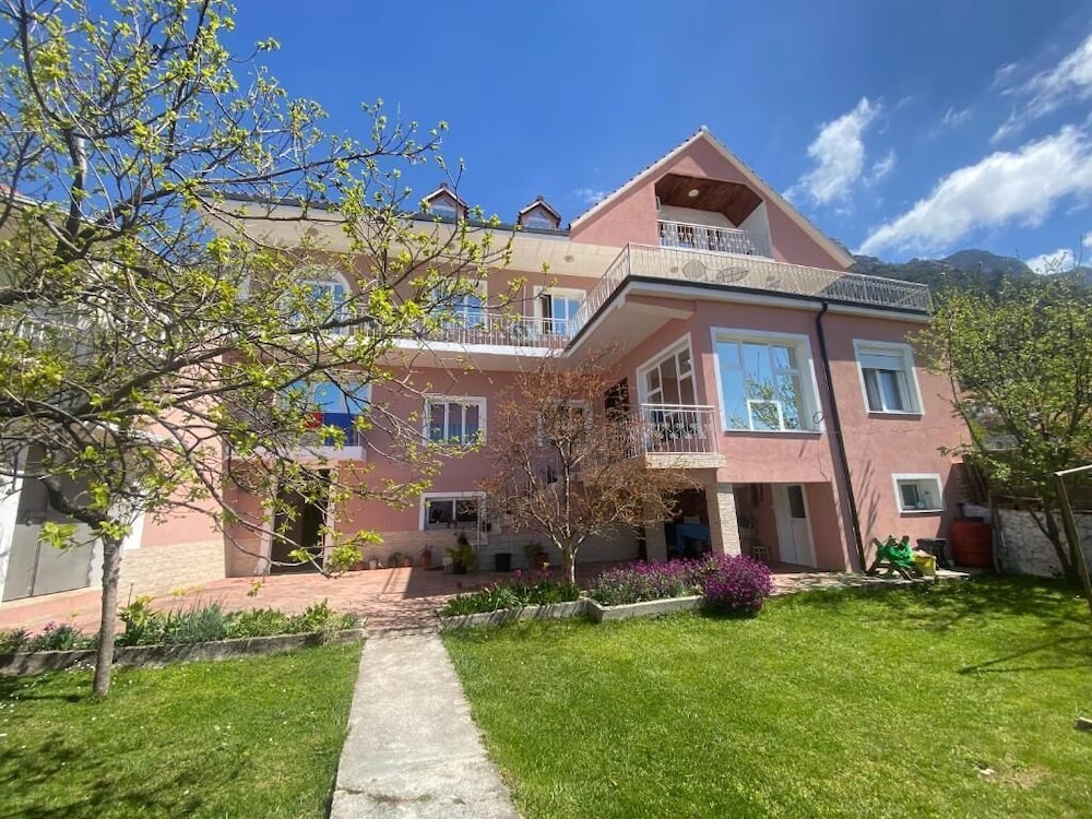 Hotel Villa Duka