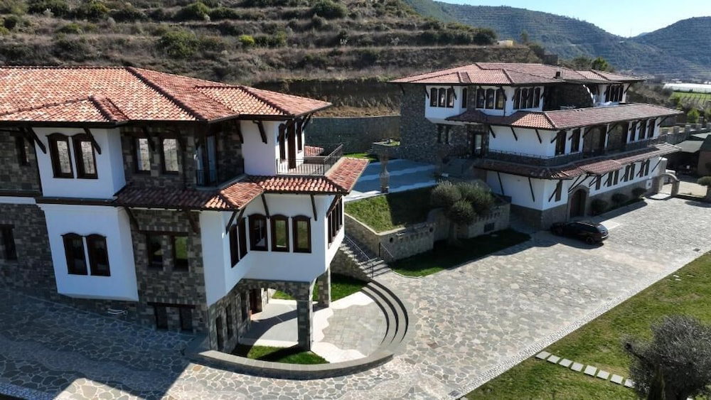 Hotel Pupa Winery Serene Stay