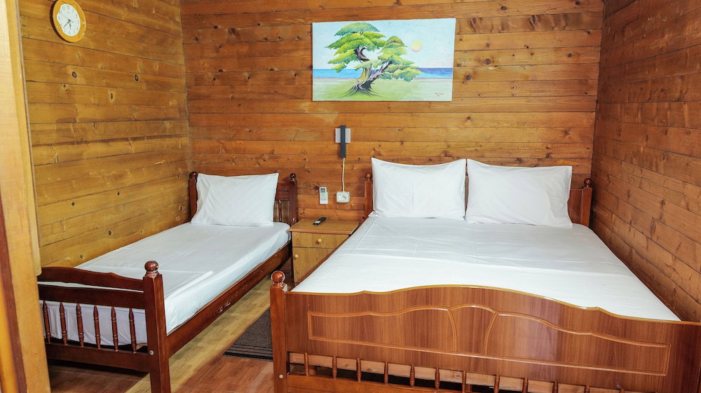 Hotel Dolanit Hotels Vila E Drurit