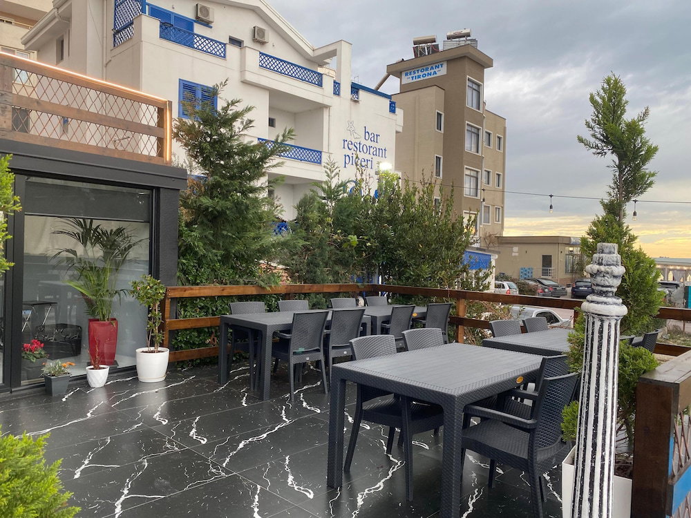 Hotel Enles Hotel