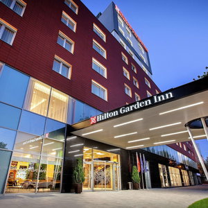Hotel Hilton Garden Inn Tirana cazare Tirana