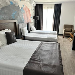 Hotel Palladium Hotel- Luxury Leading Hotels cazare Himare