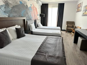 Hotel Palladium Hotel- Luxury Leading Hotels cazare Himare