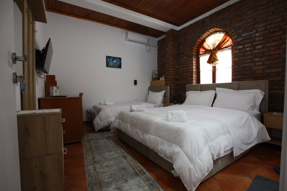 Hotel Hotel Buzi Berat