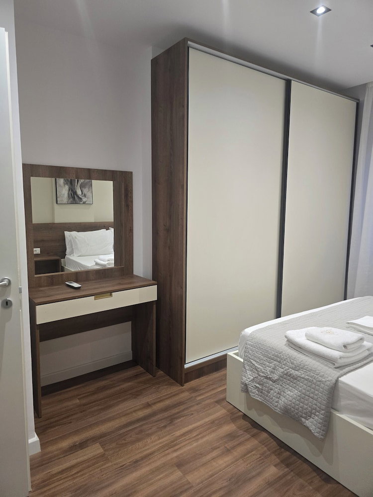 Hotel Jorida Old Bazar Tirana Central Stay