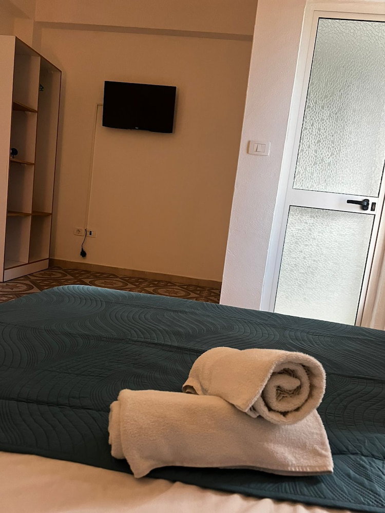 Hotel Kurti Hotel