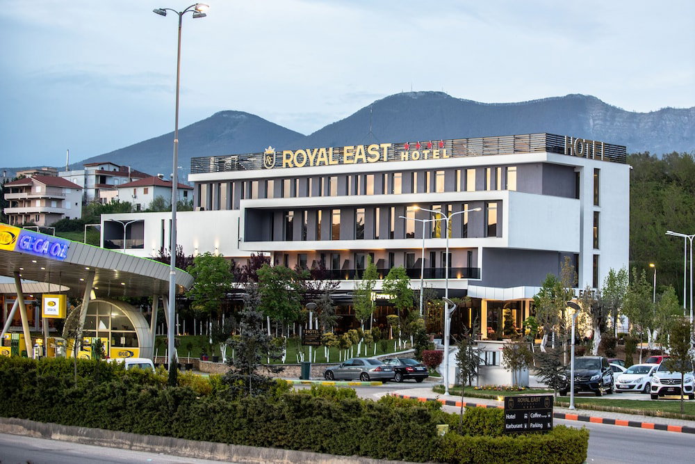 Hotel Royal East Resort