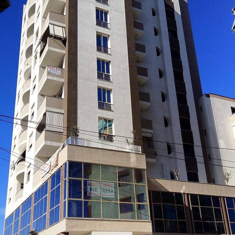 Hotel Rezidenca Shopi Apartments