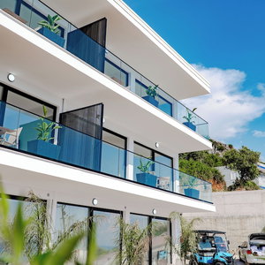 Hotel Seascape Residence cazare Lukove