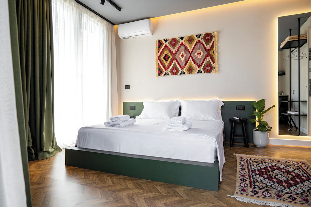 Hotel Muz Studios