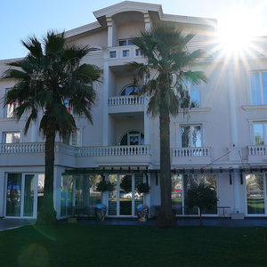 Hotel Hotel Eiffel cazare Kashar
