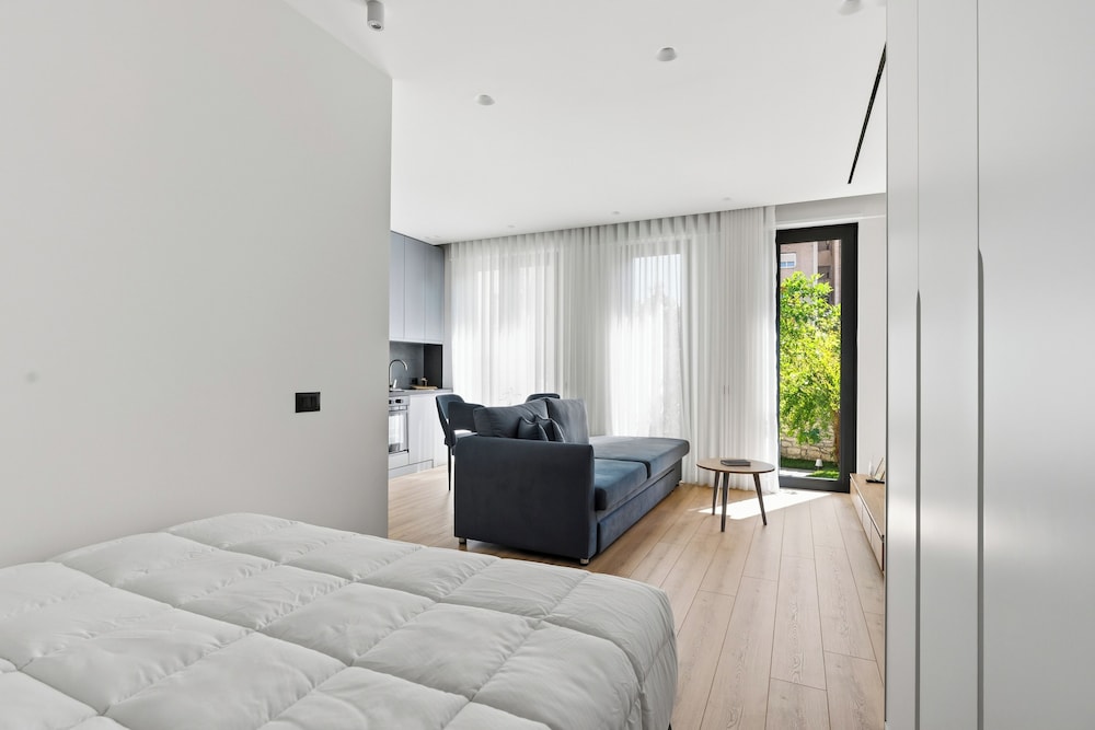 Lemom Apart Hotel