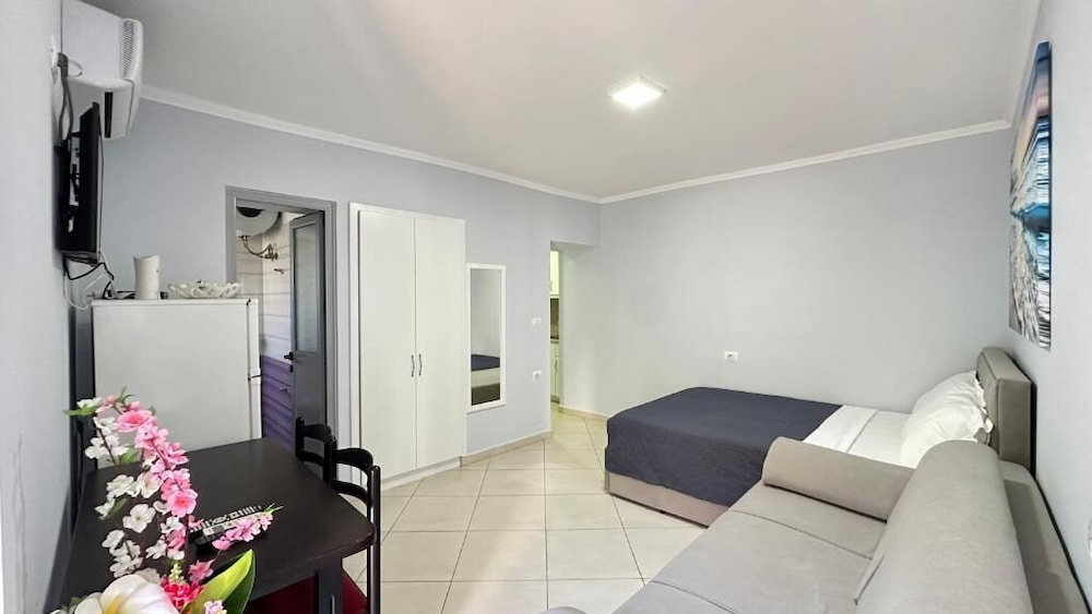 Hotel Bebi Guest House