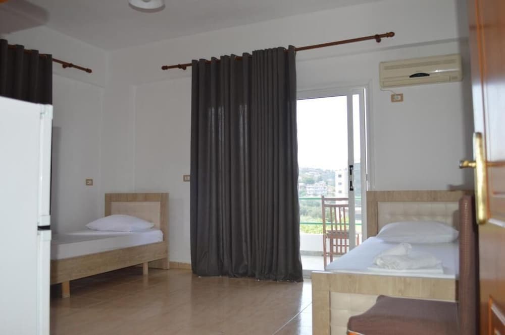Hotel Velco Bb Himara