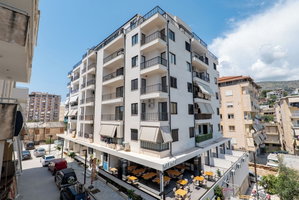 Hotel Grace Corner cazare Sarande